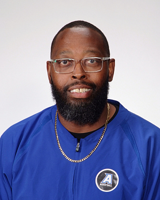 Kevin Brooks