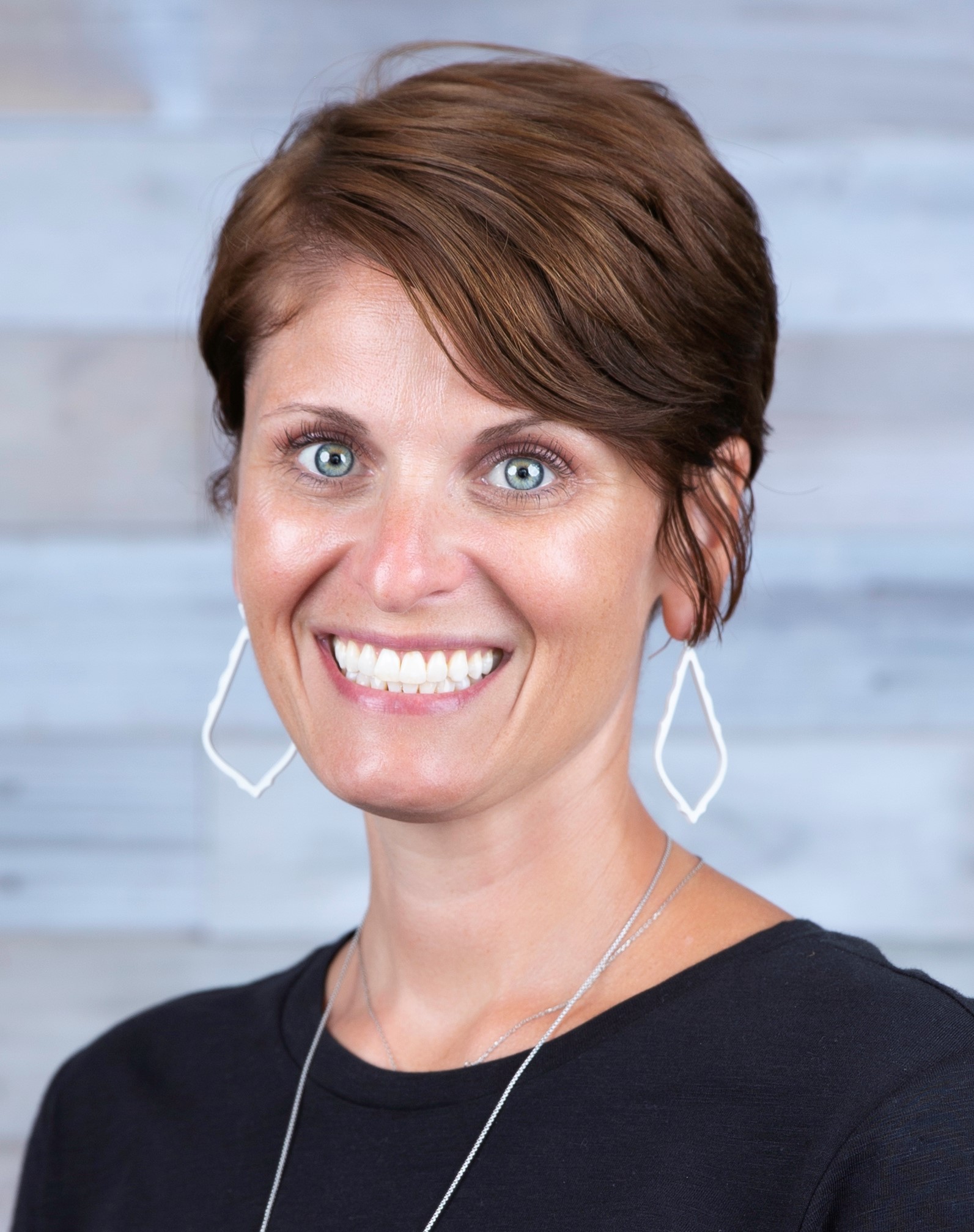 Saundra Wright
