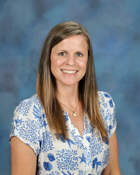 Maggie Santiago (5th Grade)