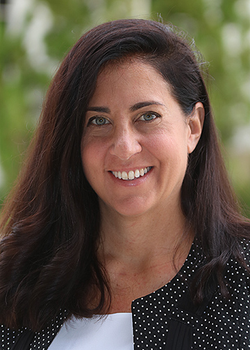 Leigh Svajko