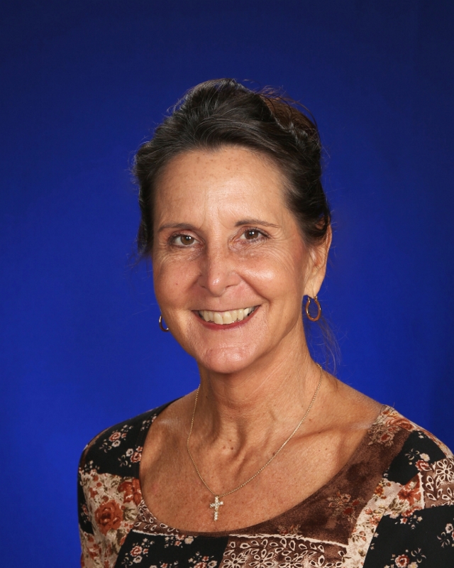Angee Lohmann