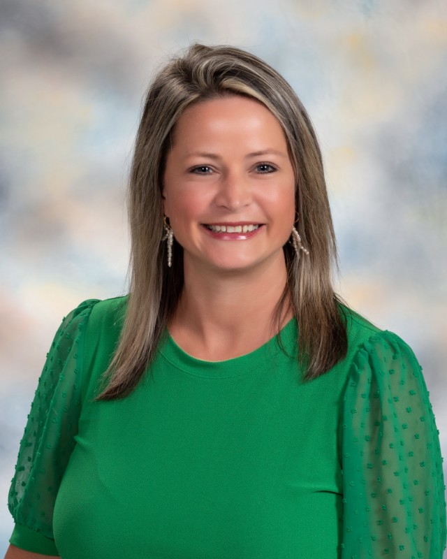 Leslie Taylor