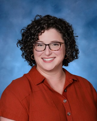 Shelley Olsen
