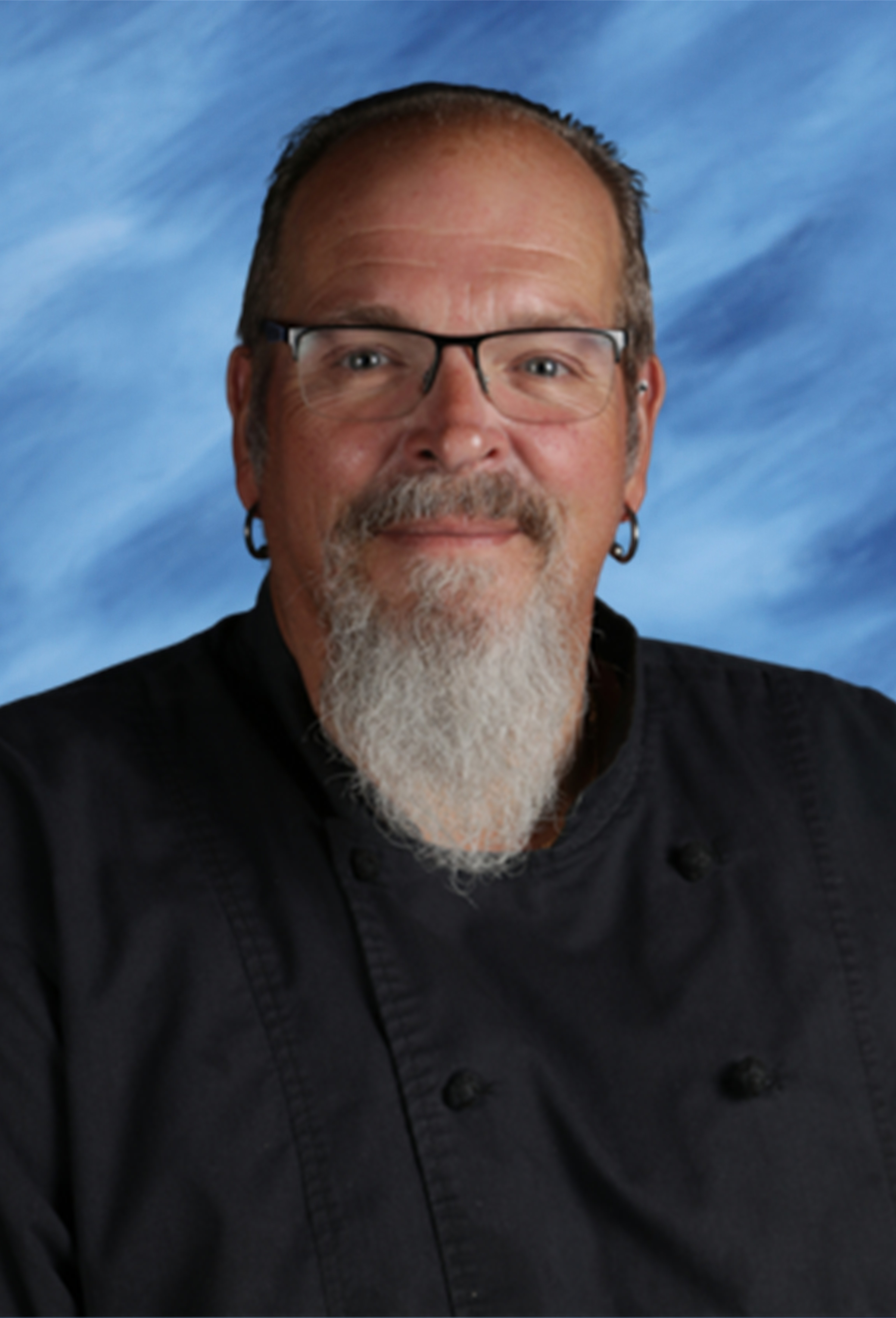 Andrew Etre