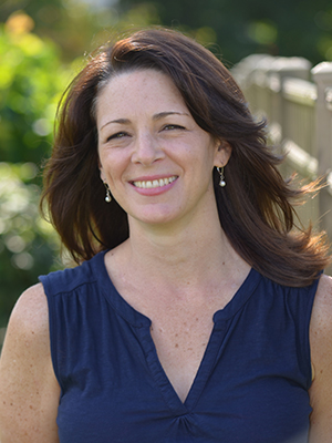 Eve McIntosh